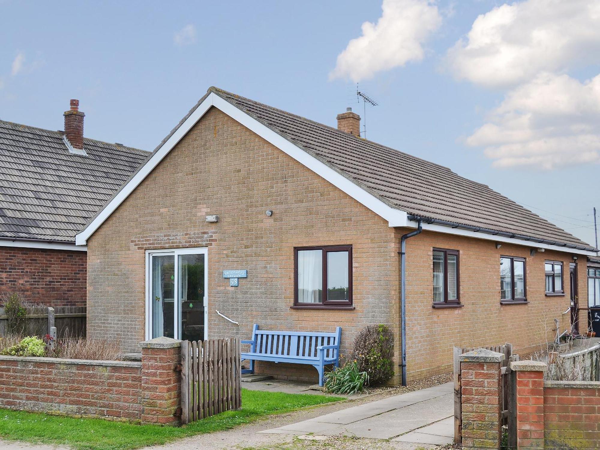 Villa Rosemarys Sea View Bacton  Exterior foto